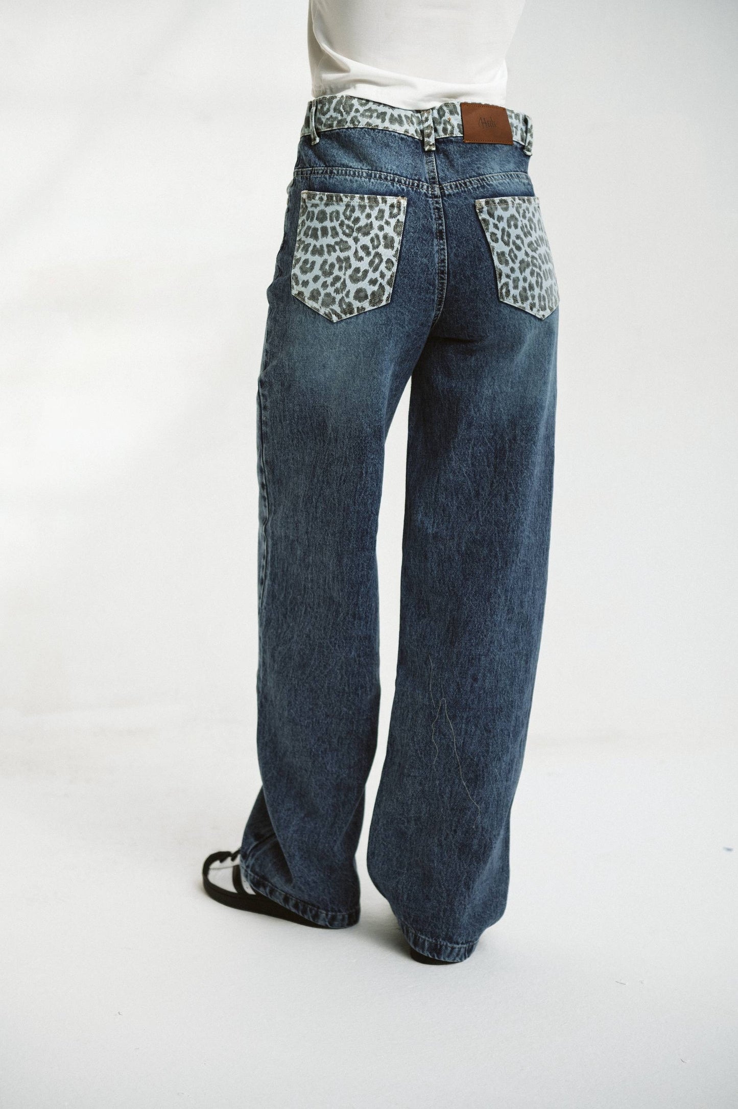 Savage Denim – Mid Blue 🐆