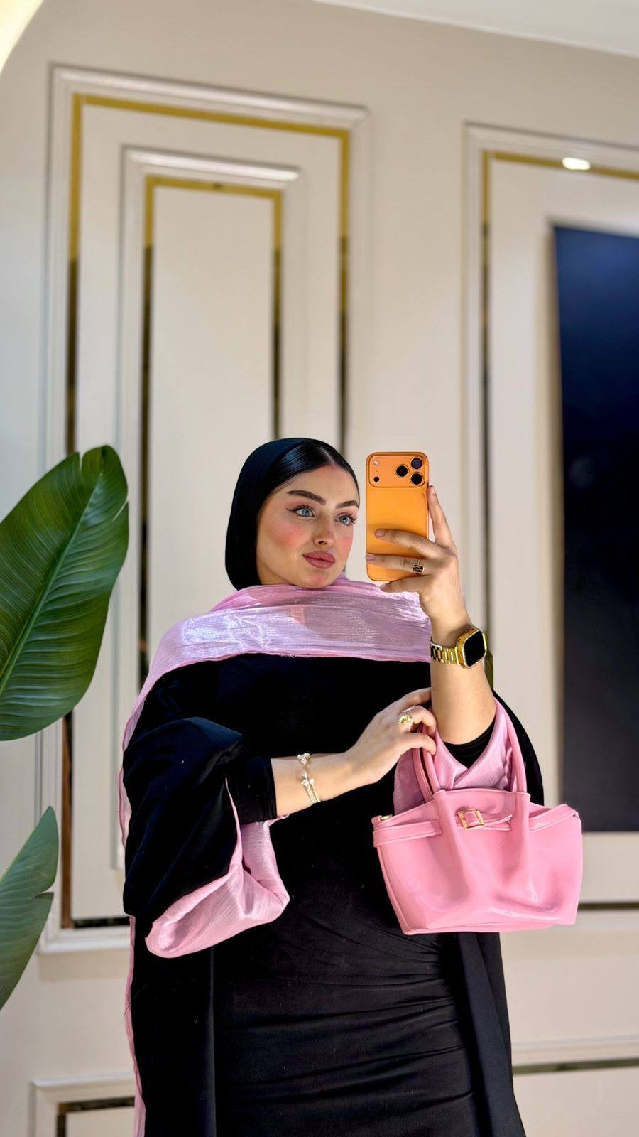 Noir Blush Elegance Abaya🖤🌸