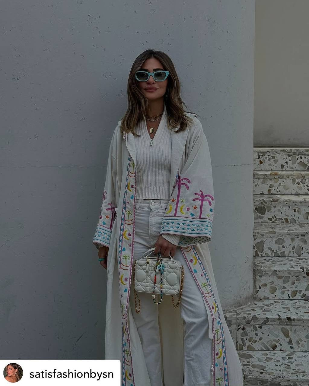 Zezil Hand-Embroidered Linen Kaftan