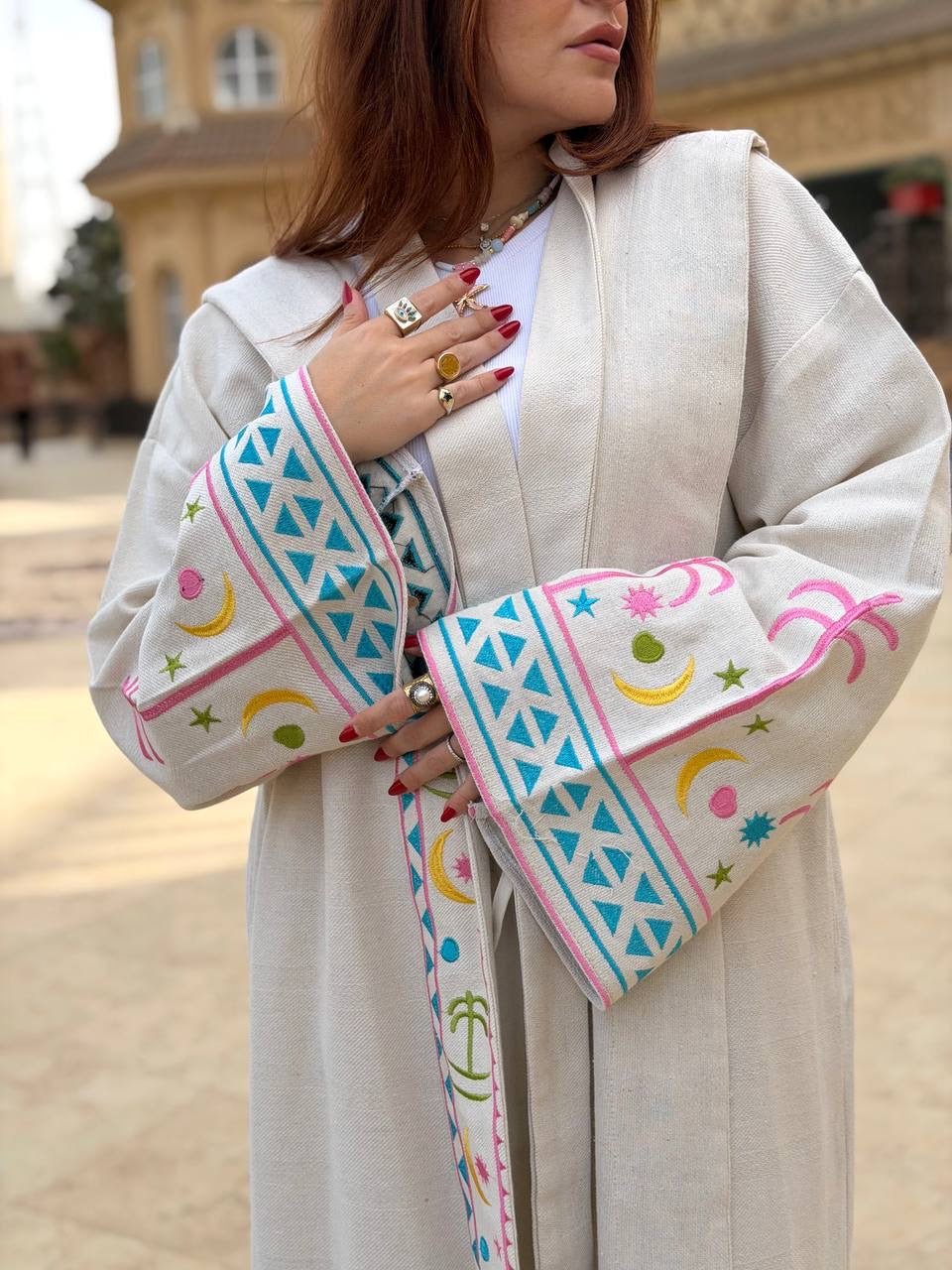 Zezil Hand-Embroidered Linen Kaftan