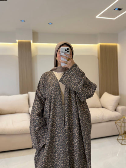 🐆 Savage Elegance Kimono