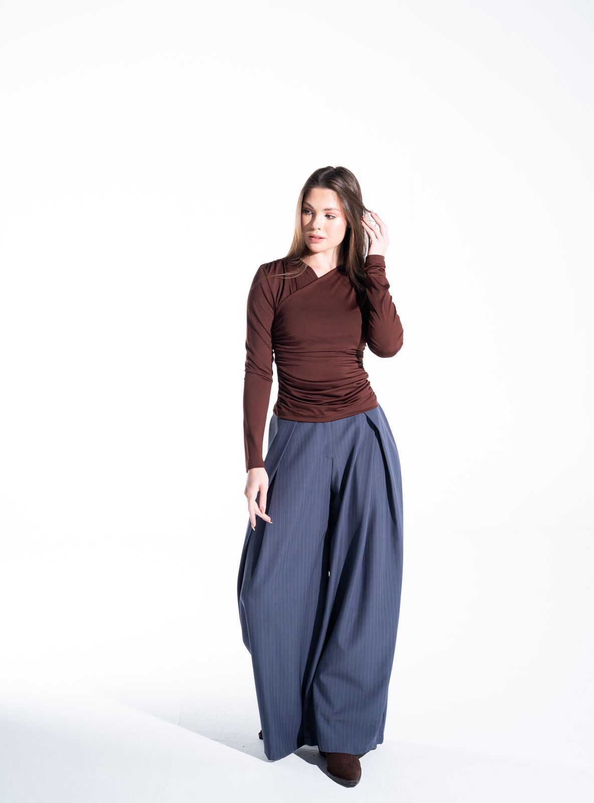 Zezil Soft Wrap Top
