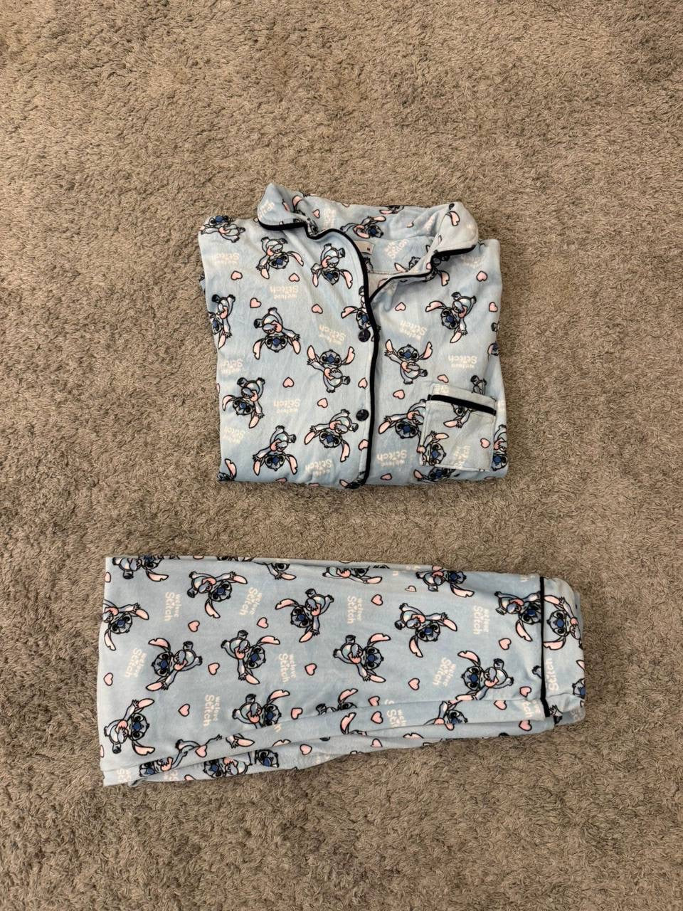 Warm Hug Velvet Set 🧸