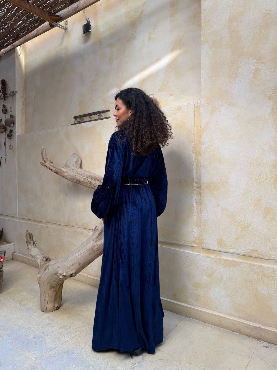 Velvet Glow Belted Abaya ✨