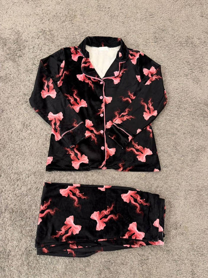 Warm Hug Velvet Set 🧸