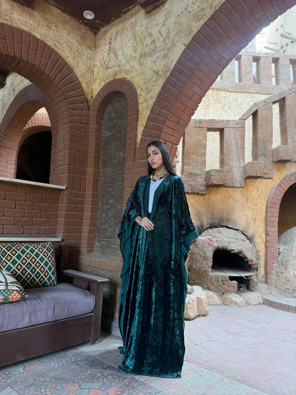 Emerald Velvet Flow Cape 💚