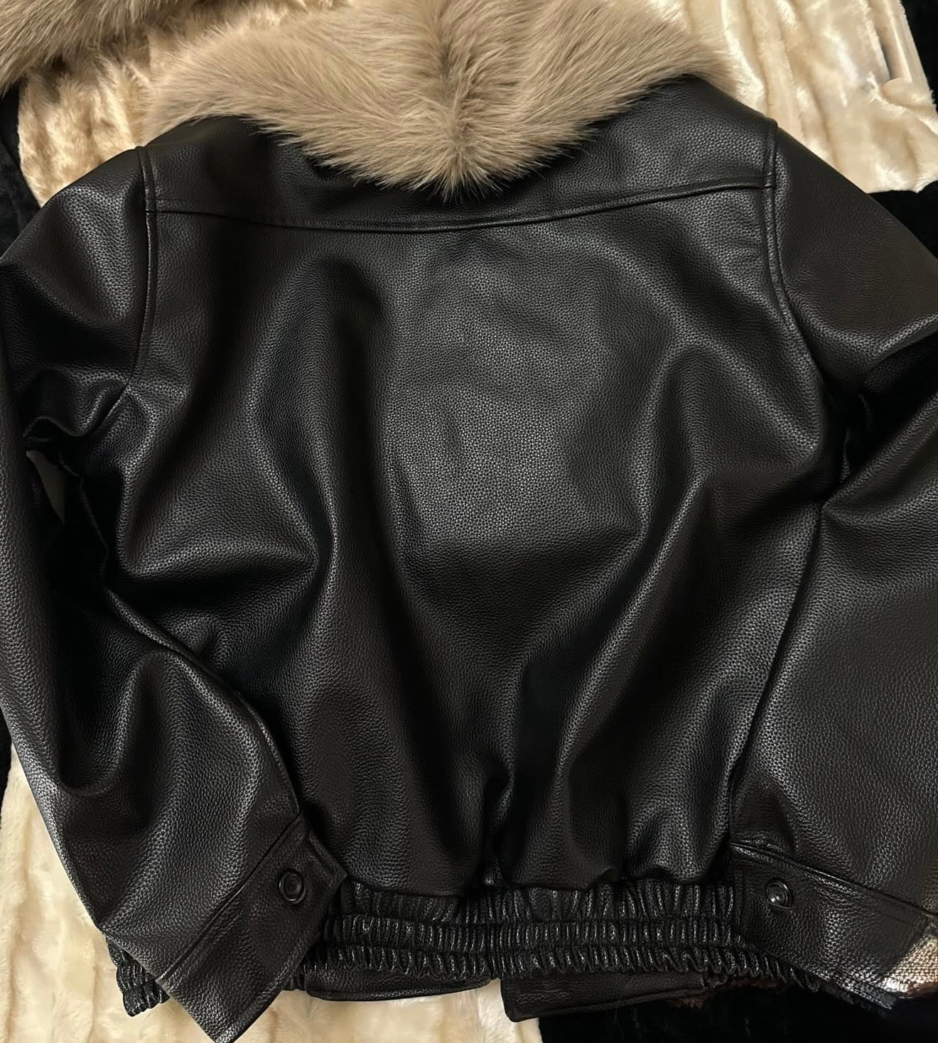 NOIR FUR COLLAR LEATHER JACKET