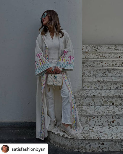 Zezil Hand-Embroidered Linen Kaftan