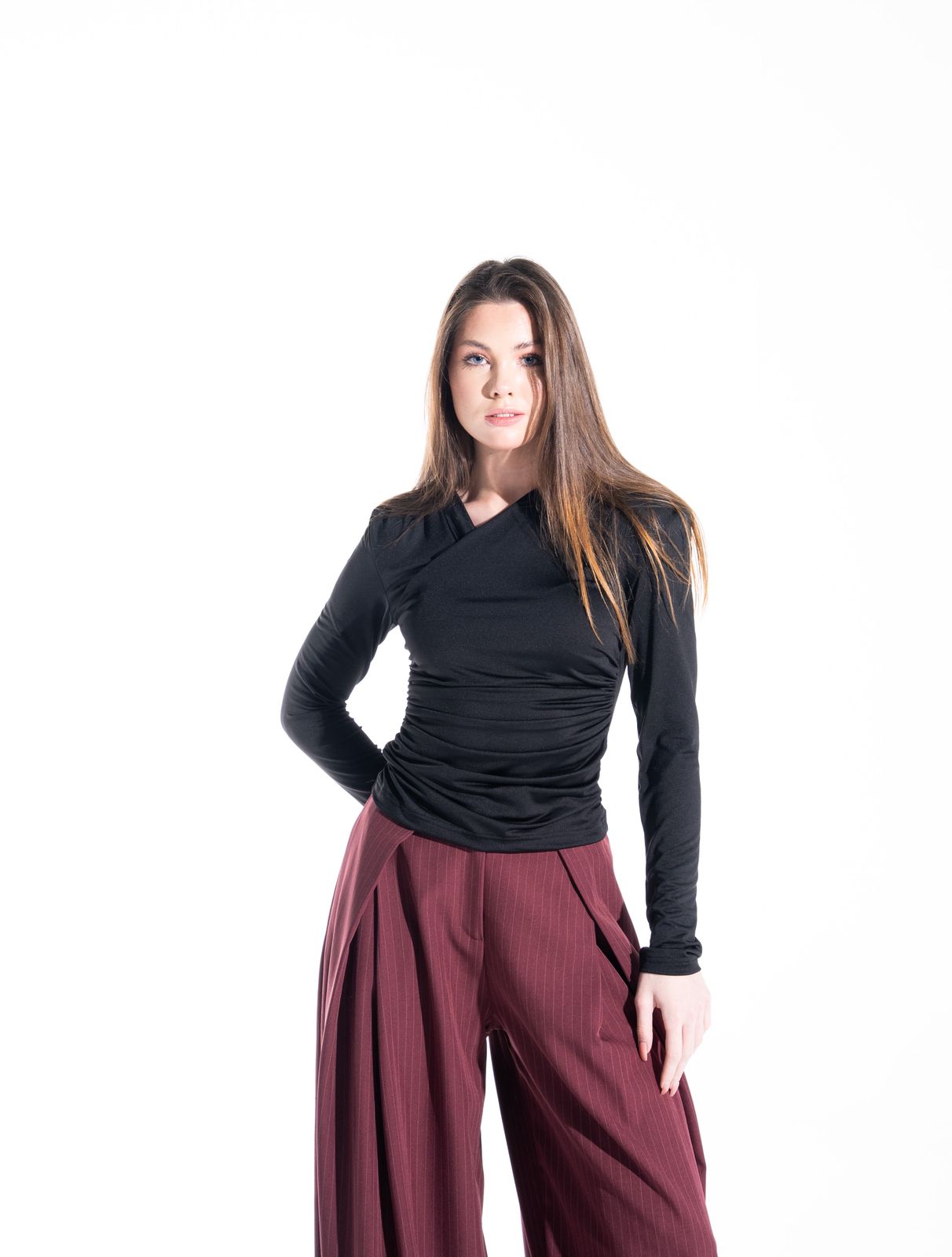 Zezil Soft Wrap Top