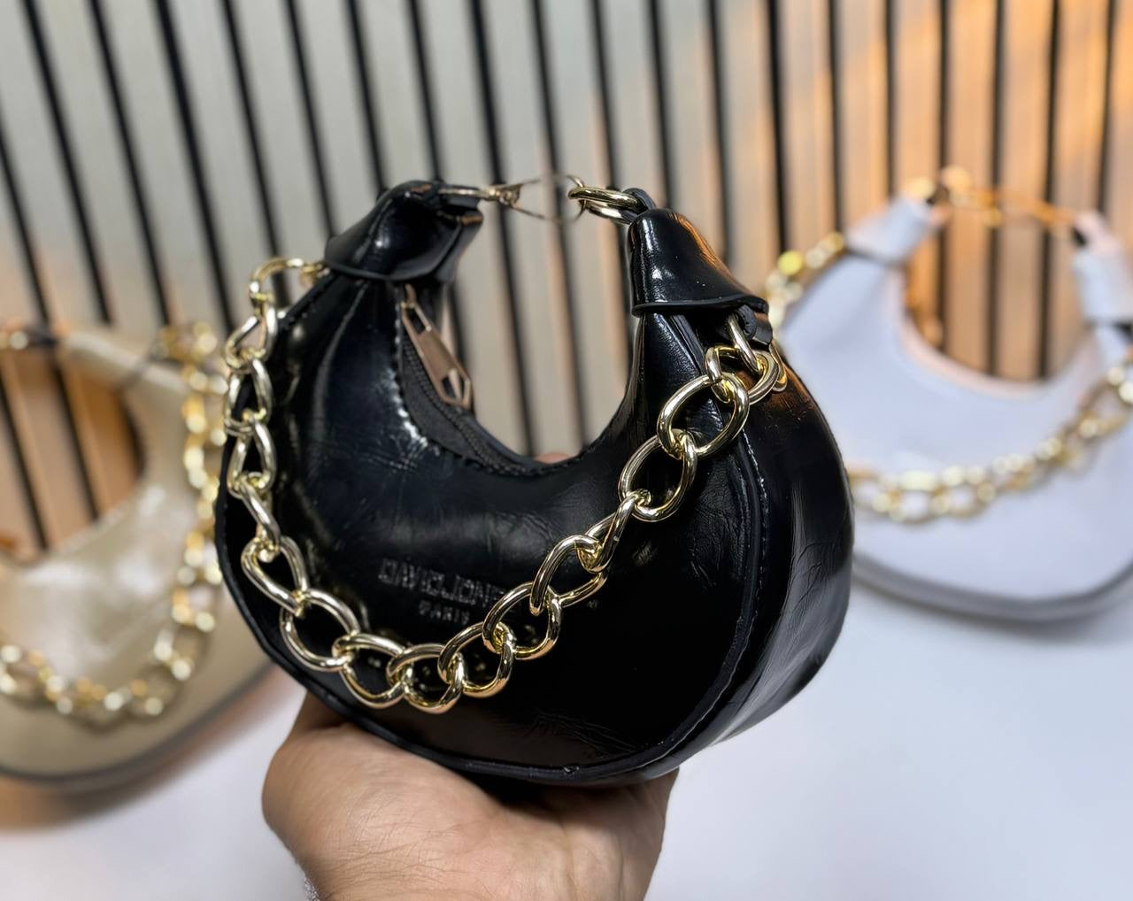 SHEIN Mini Chain Bag