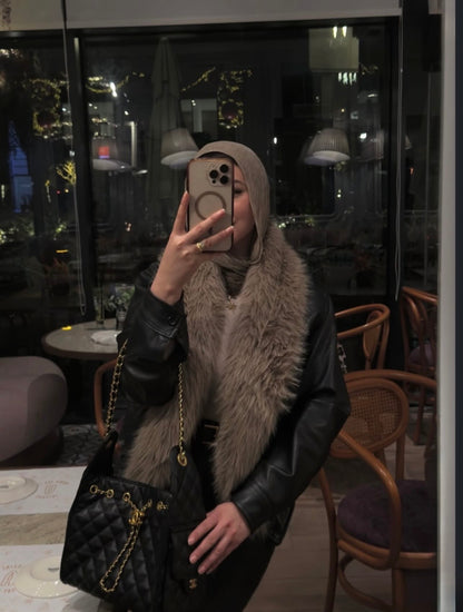 NOIR FUR COLLAR LEATHER JACKET