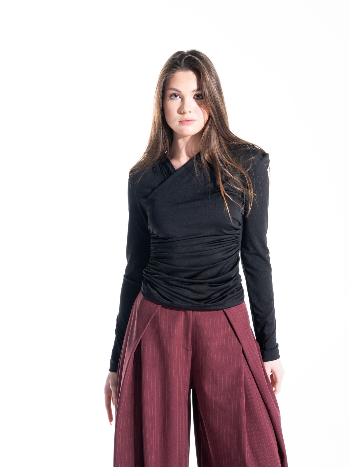 Zezil Soft Wrap Top