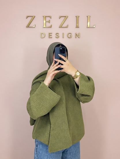 Zezil Cozy Scarf Knit Sweater