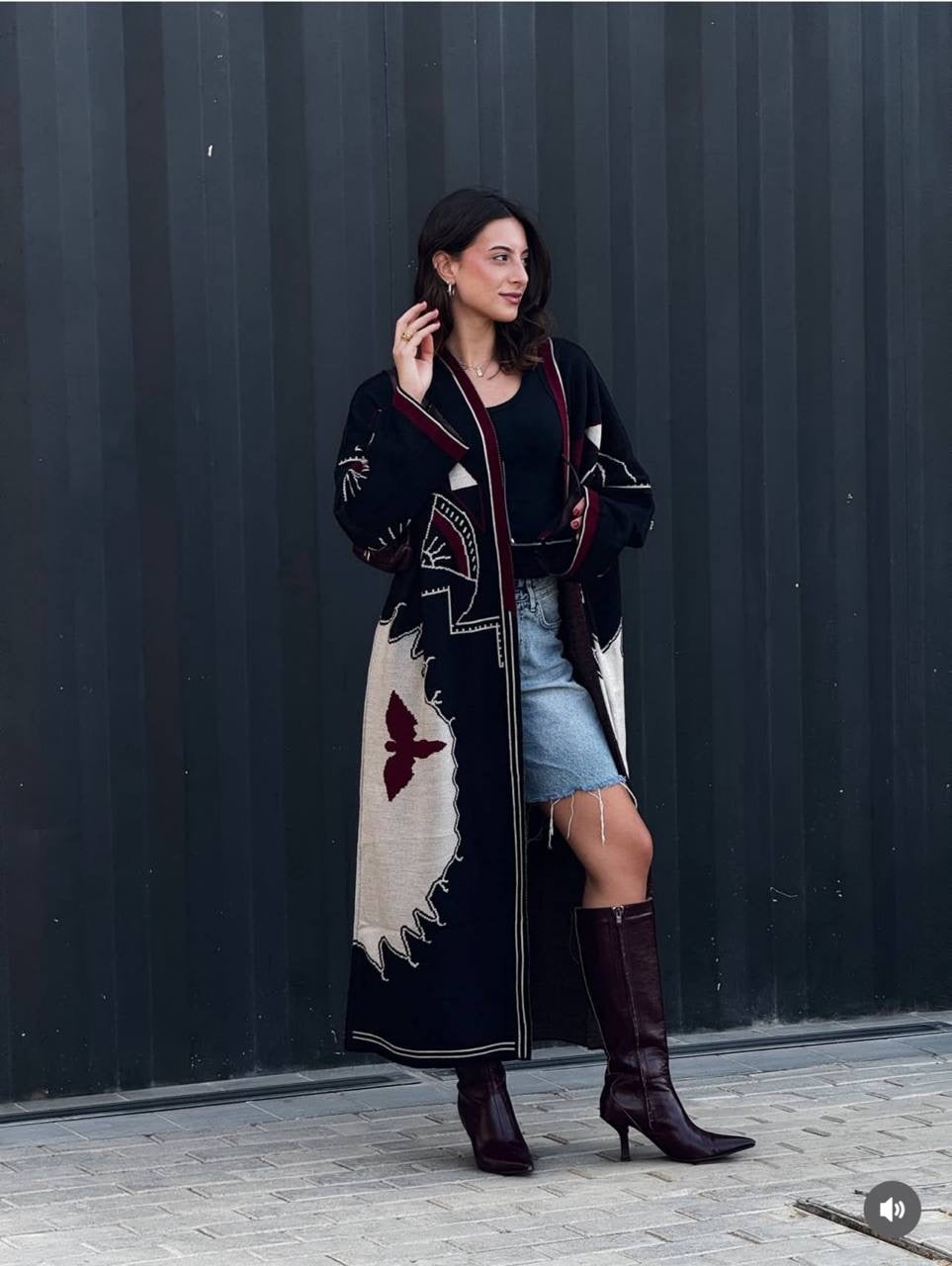 Embroidered Long Knit Cardigan
