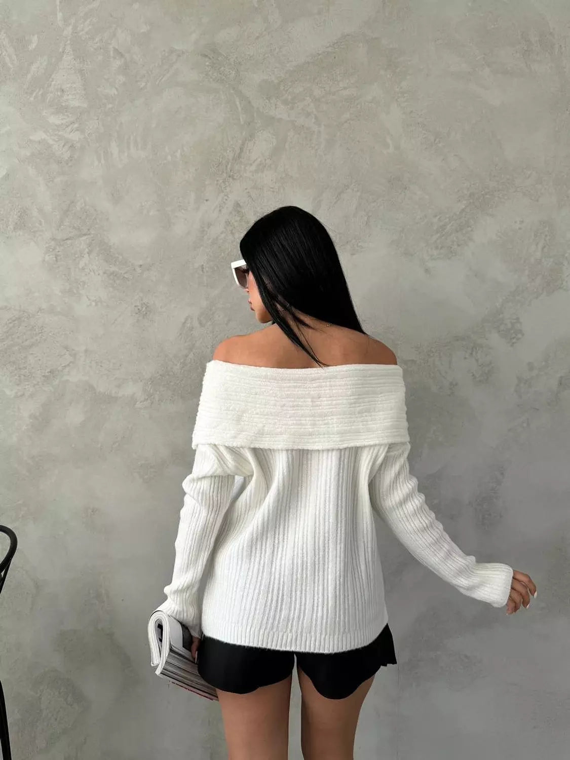 Off-Shoulder Knit✨