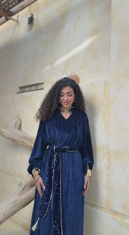 Velvet Glow Belted Abaya ✨